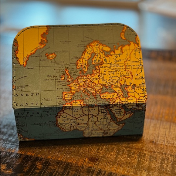 NWOT Jewelkeeper Paperboard Suitcases Decorative Storage Boxes World Map Design - Picture 6 of 9